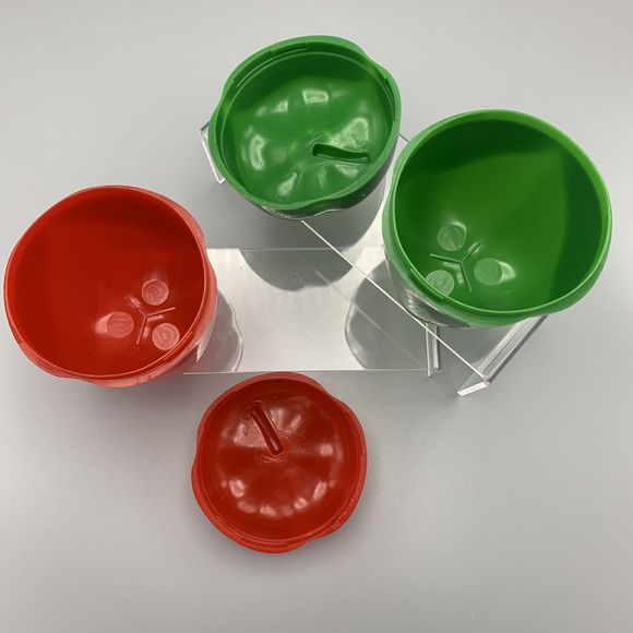 2 Fresh Storage Box Food Crisper Saver Pepper Shape Kitchen Containers Red Green - Picture 3 of 3